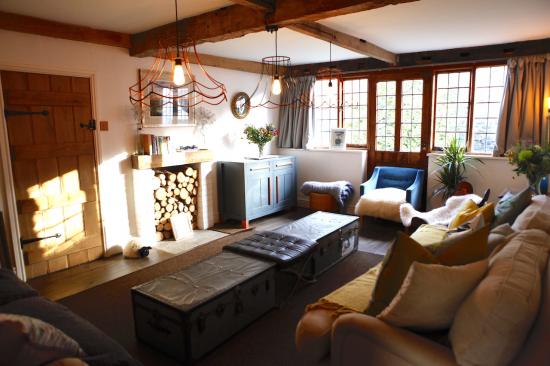 Westbrook Court: stylish holiday house and venue near Hay-On-Wye