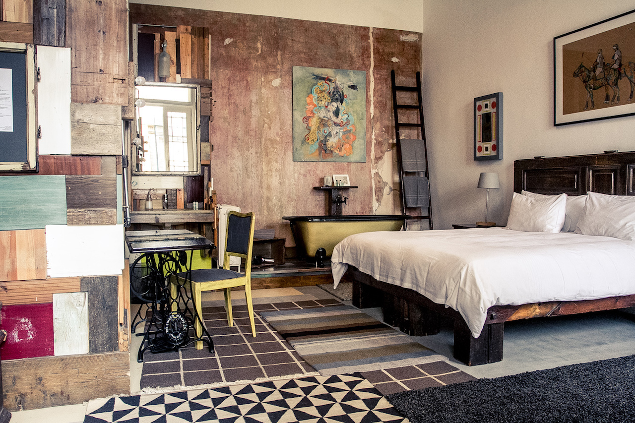 brody-house-a-hip-and-cool-hotel-in-central-budapest-with-further-afield