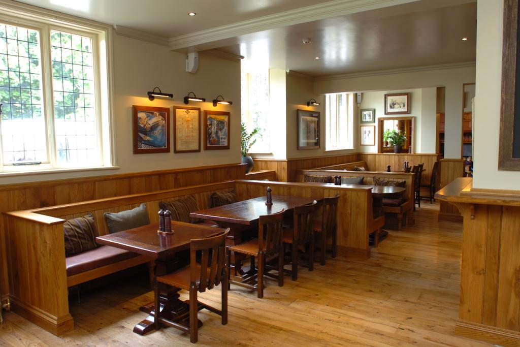 The Bear's Paw: Best Gastro Pub with Rooms in Cheshire - Further Afield